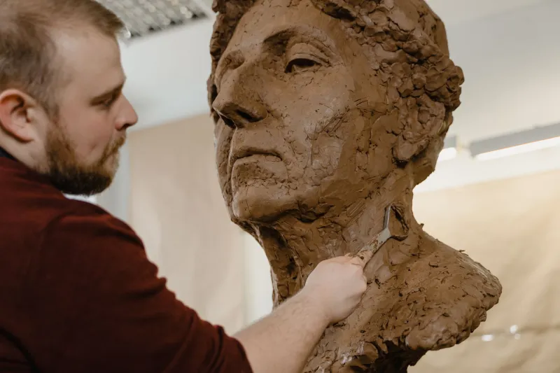 Built by Hand, Believed by Millions: The Quiet Renaissance of Practical Effects in American Cinema